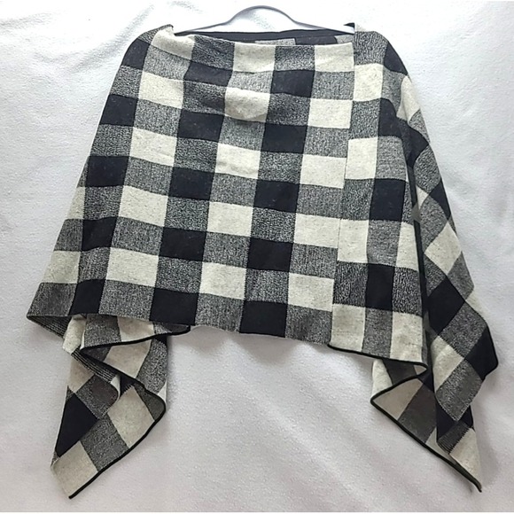 Lauren Ralph Lauren Wool Cape Shawl - Picture 3 of 9